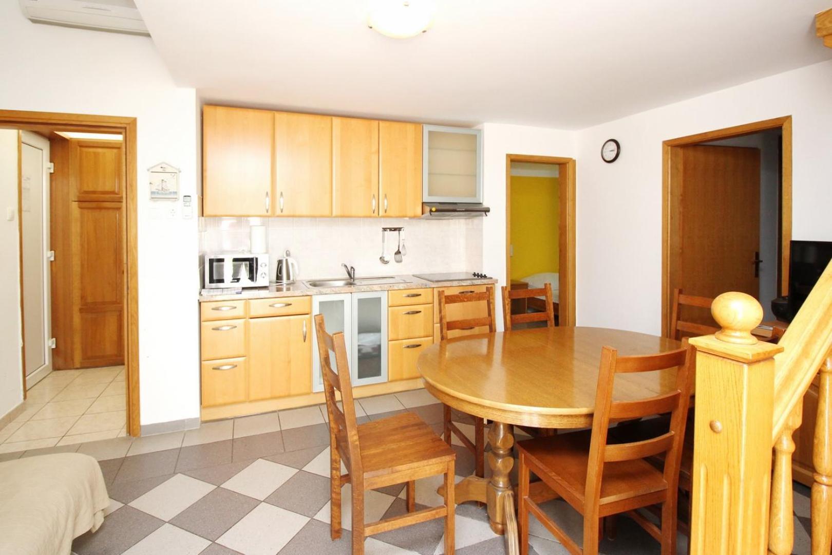 Apartments Mikulan Beach Baska  Exterior photo