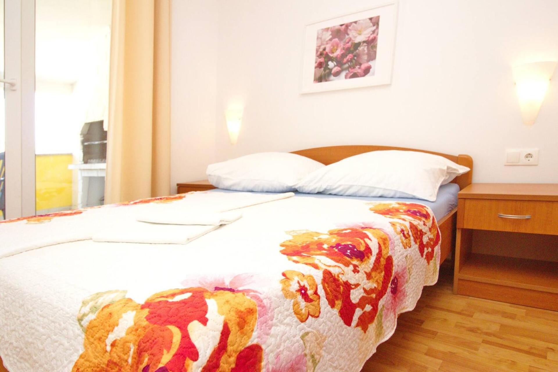 Apartments Mikulan Beach Baska  Exterior photo